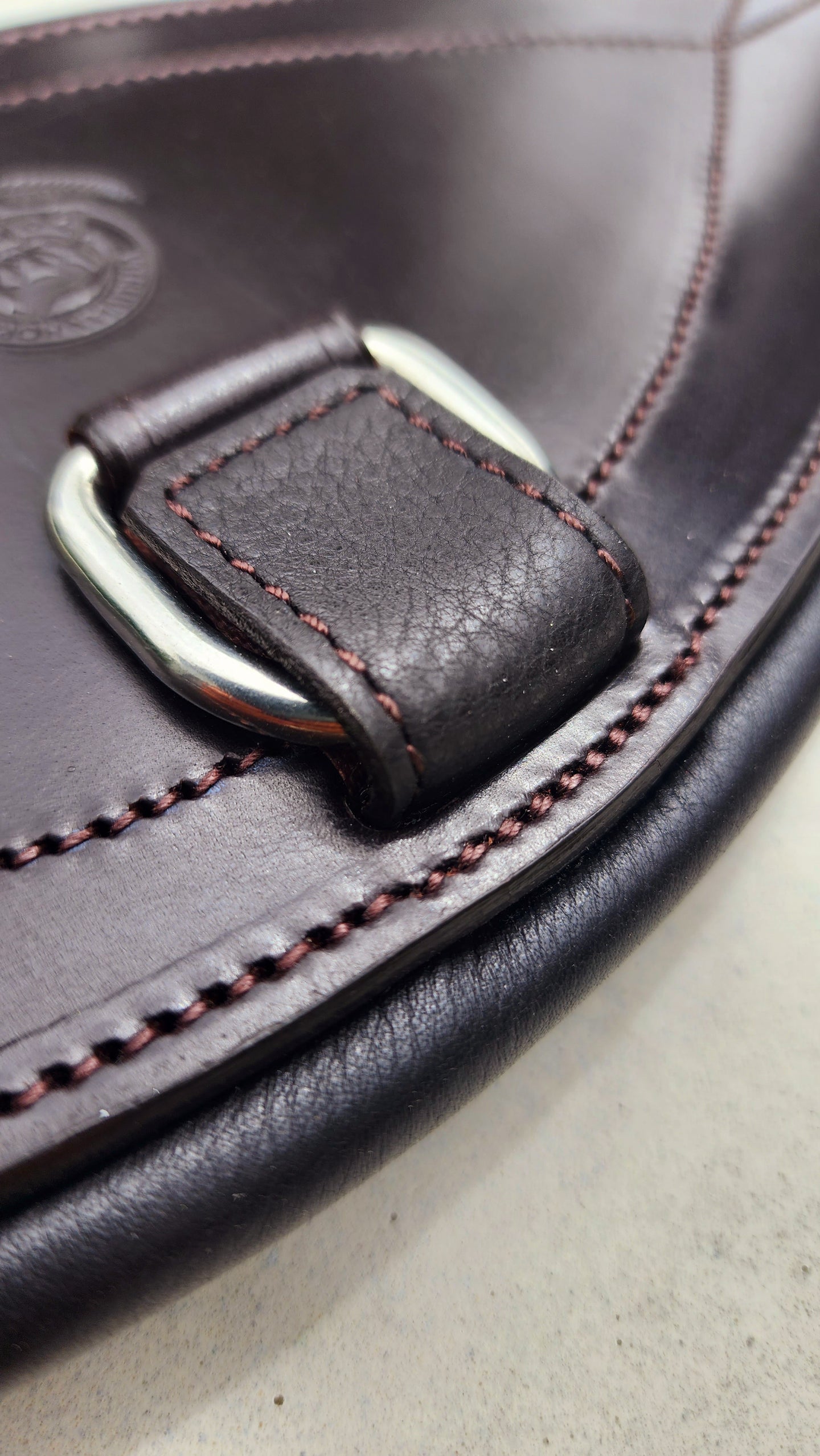 Premium Leather Jumping/GP Girth by Vitruvian